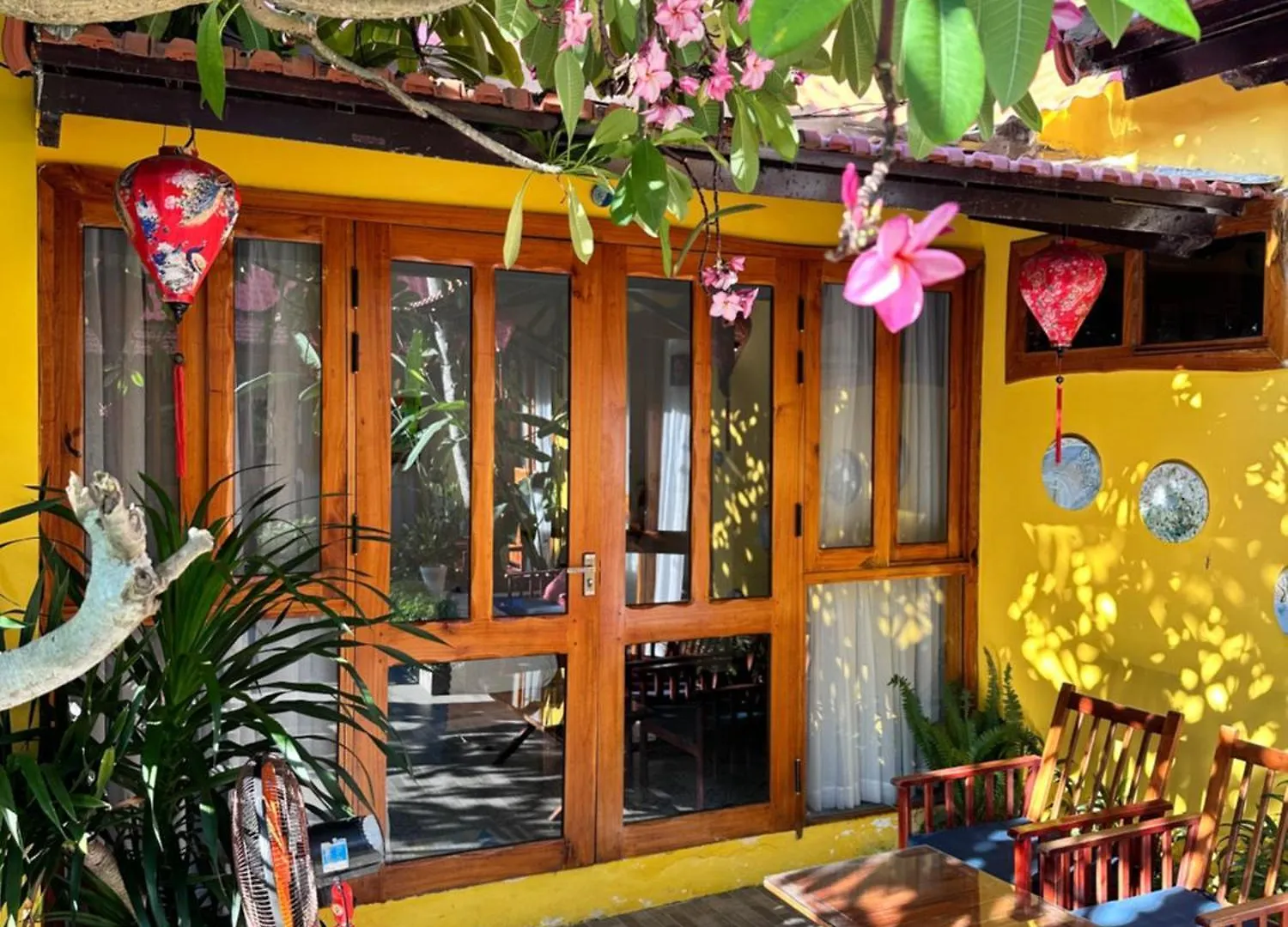 La Belle An Bang Seaside Hideaway Hotel Hoi An 3*,